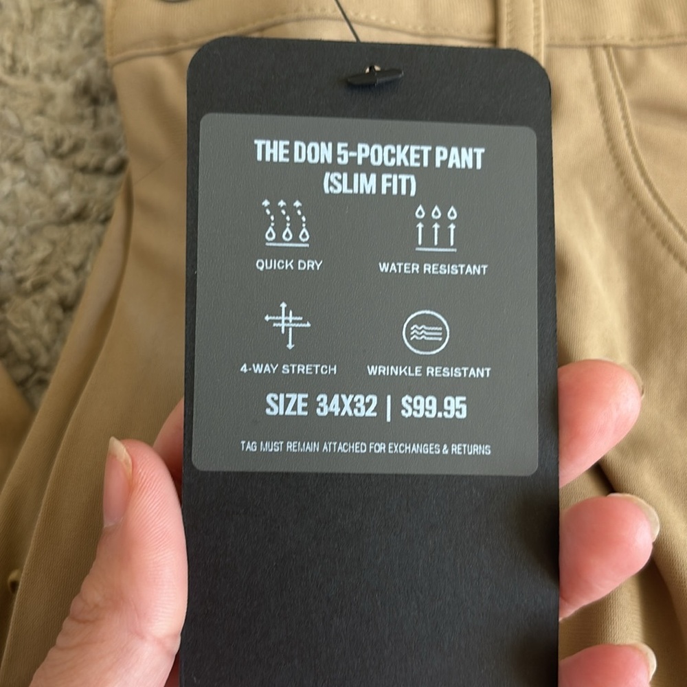 NWT Fabletics khakis - Picture 2 of 5